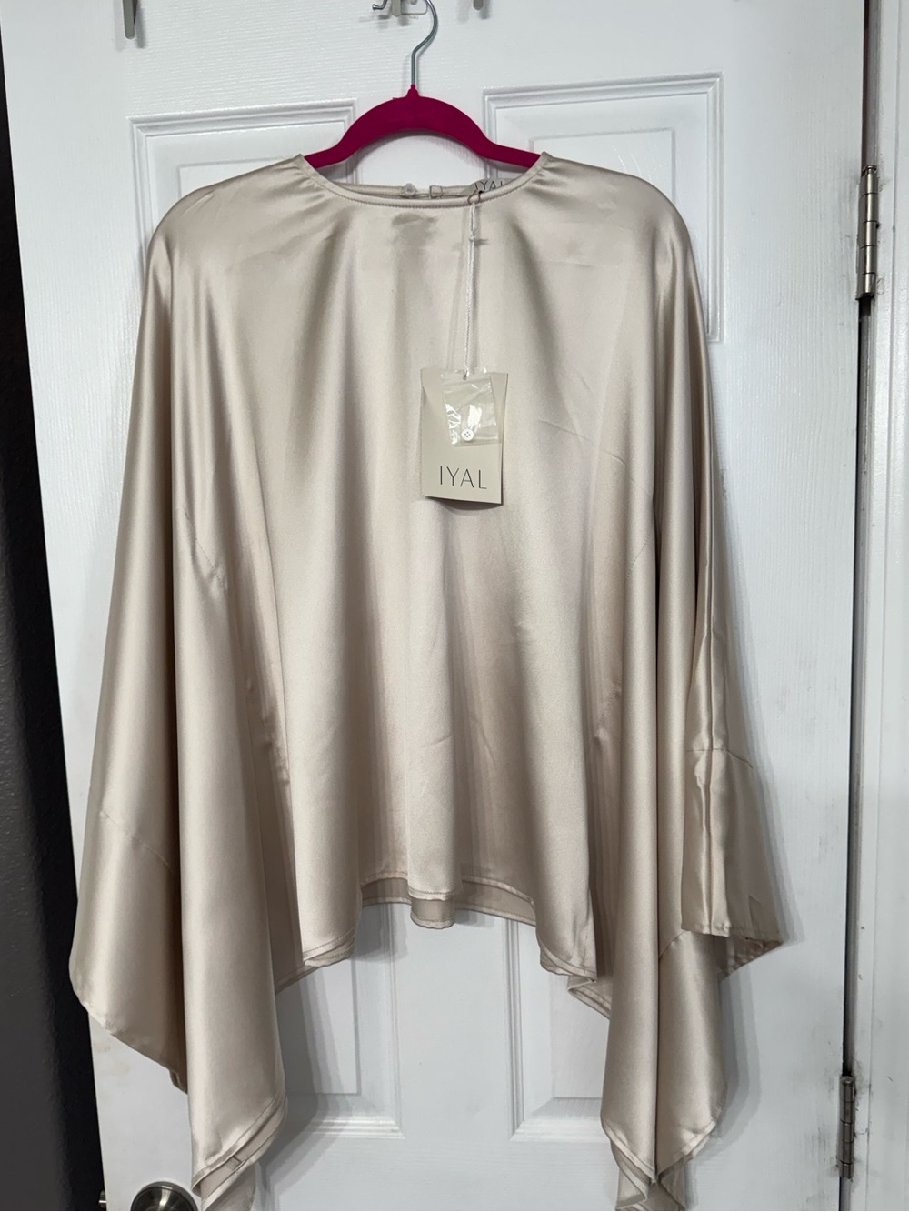 IYAL Satin Top in Neutral S